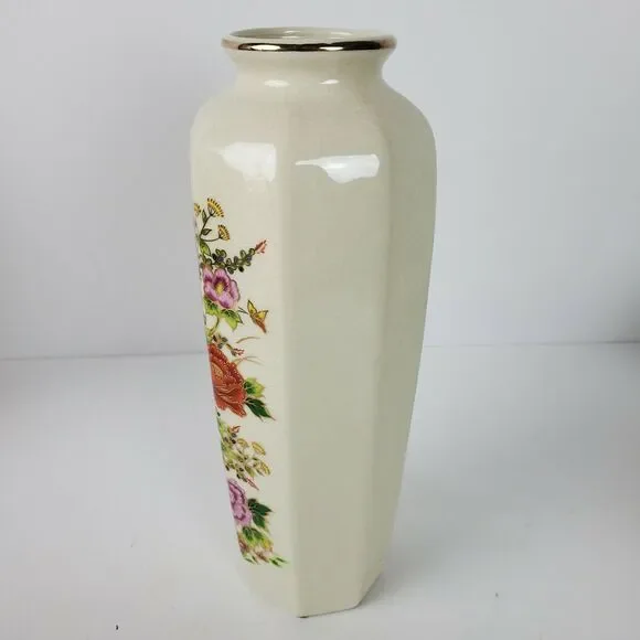 Vintage Japanese Vase Red Pink Roses Gold Trimmed 11 Inch Tall Signed JAPAN - Picture 2 of 6